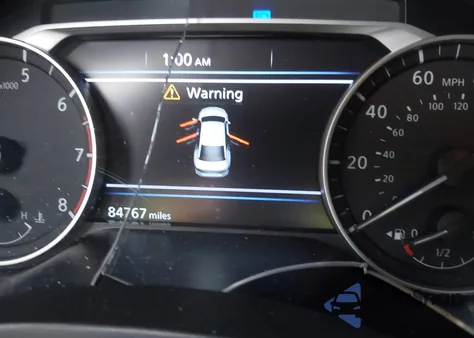 2021 Nissan Altima Sv Fwd z USA, uszkodzony, nr VIN 1N4BL4DV6MN325733